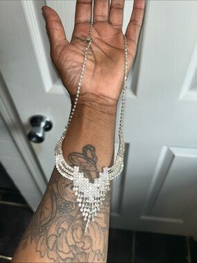 Elegant Silver-Tone Crystal Statement Necklace